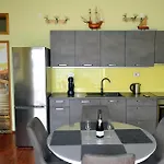 Rozali Tisno