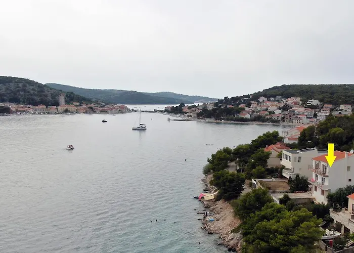 Rozali Appartamento Tisno